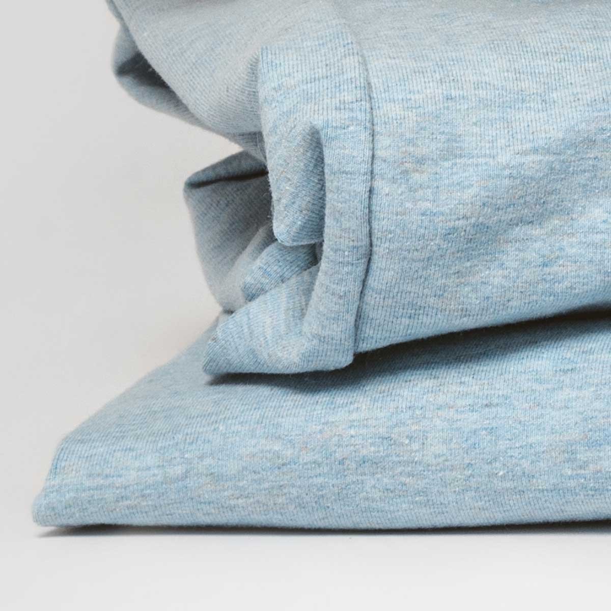 White/Blue Sustainable Bed Sheet